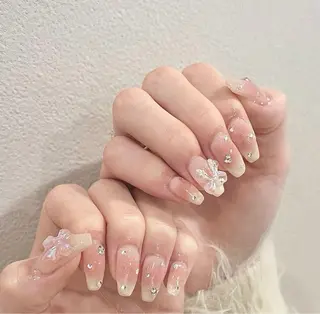 カラー AIN Nailのネイルデザイン