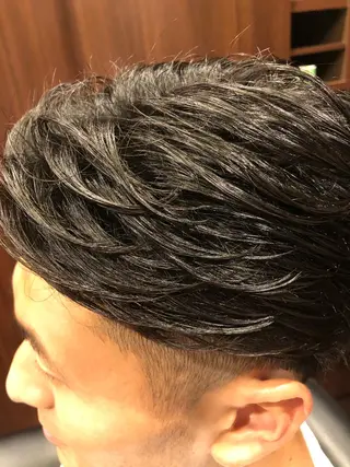 ミディアム メンズ カット指名No1漆原 聡のヘアスタイル