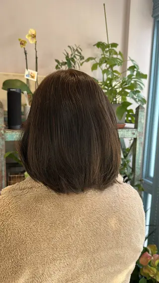 ミディアム Yuko ．のヘアスタイル