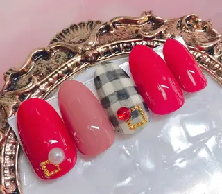 ネイル CROWN プライベートサロンのネイルデザイン