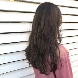 ロング カラー 菅沢 奈生のヘアスタイル