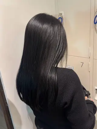 ロング カラー 辻岡 悠稀のヘアスタイル