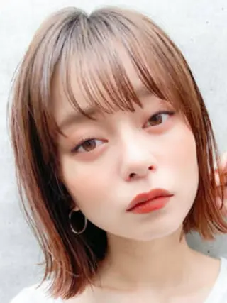ミディアム LOOP 佐藤のヘアスタイル