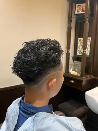 ショート パーマ メンズ ヒロ銀座 バーバーショップ神楽坂所属・ひらお あおとのヘアスタイル