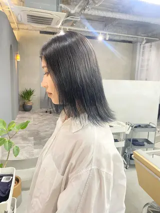 ミディアム カラー 前橋 姫奈のヘアスタイル