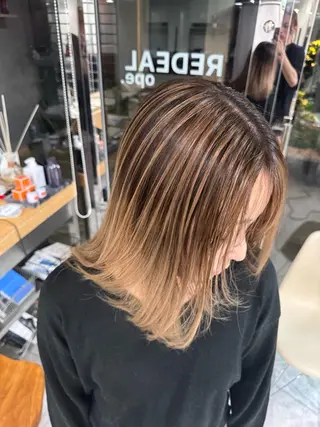 カラー Nao/ 大宮/レイヤーカットのヘアスタイル