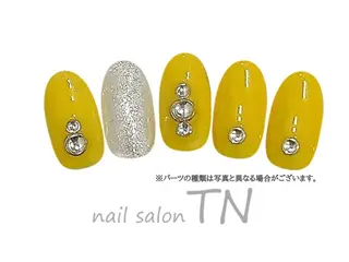 ネイル 矢川 まどかのネイルデザイン