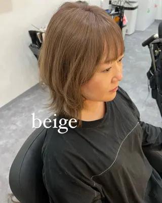 ミディアム カラー 村岡 芽衣のヘアスタイル
