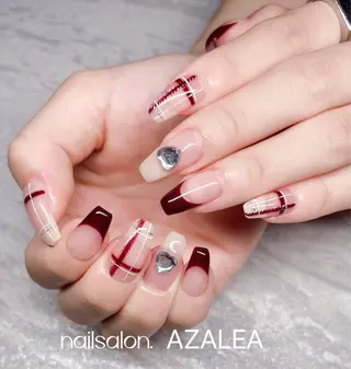 ネイル R inのネイルデザイン