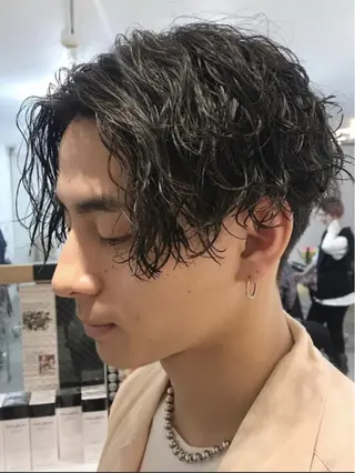 ミディアム パーマ メンズ 天神大名メンズパーマ メンズショートのヘアスタイル