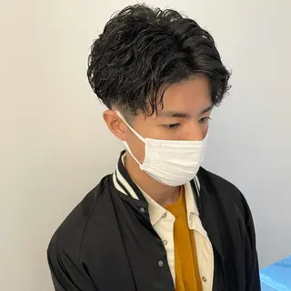 ショート カラー パーマ メンズ 🔥メンズカラー🔥 セヤシュウヘイのヘアスタイル