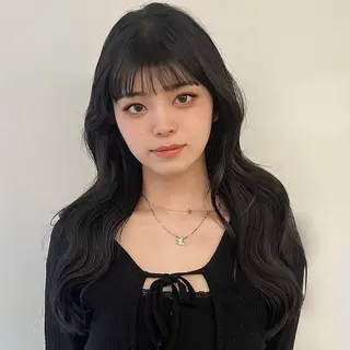 ロング Minami Yuiのヘアスタイル