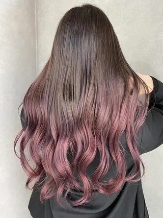 ロング カラー パーマ ヘアアレンジ ハイトーン カラーのヘアスタイル