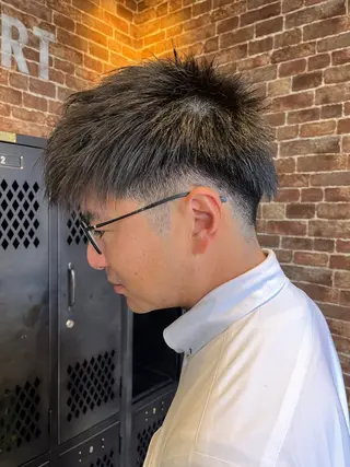 ショート カラー メンズ 久木原 ゆりのヘアスタイル