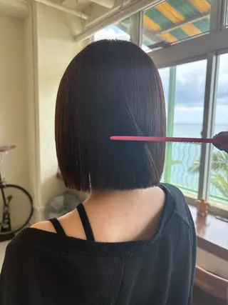 ミディアム ミディアムレイヤー/ 艶カラーNorikaのヘアスタイル