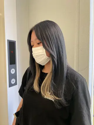 セミロング カラー ハイトーン&髪質改善 &韓国エクステ🤎のヘアスタイル