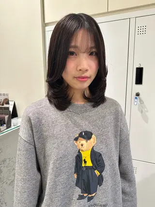 ミディアム 茅ヶ崎/ alomのヘアスタイル