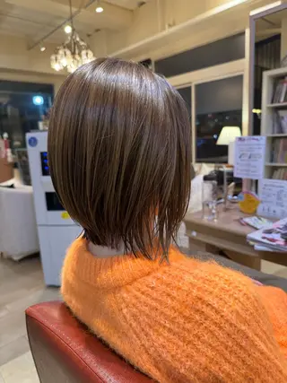 ミディアム 小倉 沙織のヘアスタイル