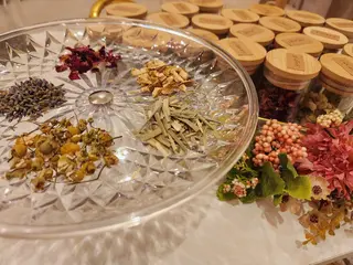 u-LALA by ROCHIE ×よもぎ蒸し所属・u-LALA よもぎ蒸しサロンのエステ・リラクイメージ