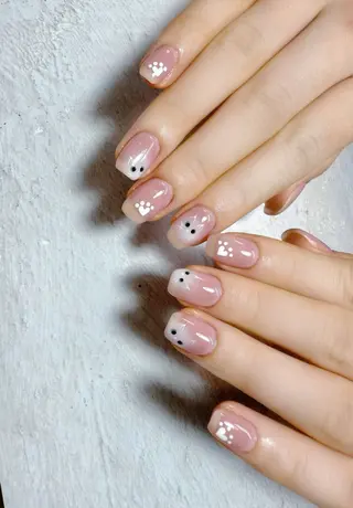 ネイル Flower nailのネイルデザイン