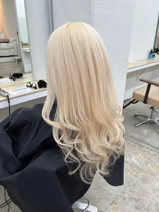 ロング ハイトーン/レイヤー /ケアブリーチ石川治のヘアスタイル