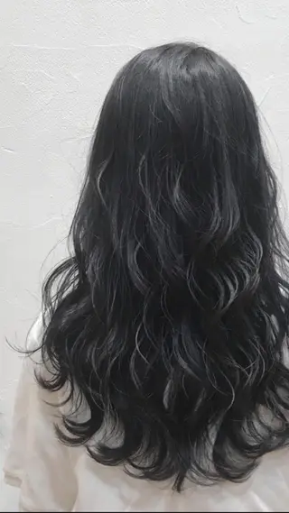 ロング カラー パーマ ヘアアレンジ チビ編み込みエクステ シールEXどぅ〜すのヘアスタイル