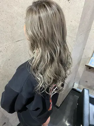 ロング カラー ⭕️ダメージレス特化 髪質改善🥇丸山憲人のヘアスタイル