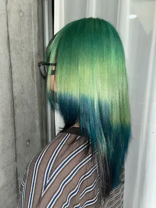 セミロング カラー 小林実愛/ ハイトーン/心斎橋/のヘアスタイル