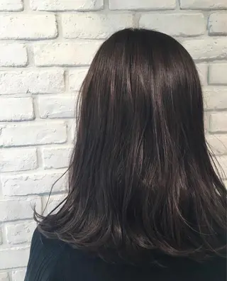 ミディアム カラー ベージュカラー🧸 伊藤なつみのヘアスタイル