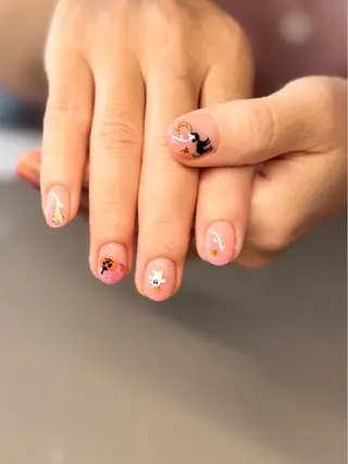 ネイル 𝓝𝓪𝓲𝓻 𝓝𝓪𝓲𝓵のネイルデザイン