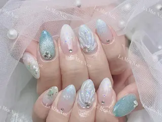 ネイル 🌻 Momoko_のネイルデザイン