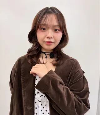 セミロング カラー ハイトーン/エクステ /🎀YUINA🎀のヘアスタイル