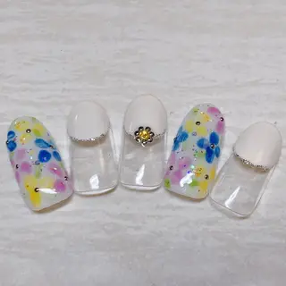 ミディアム .. momoko🕊のネイルデザイン