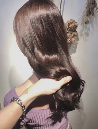 ロング カラー かわの ひとしのヘアスタイル