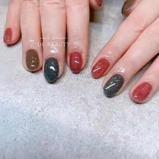 ネイル .. momoko🕊のネイルデザイン