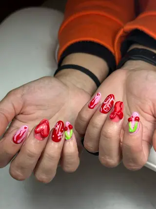 ネイル Isinha Nailsのネイルデザイン