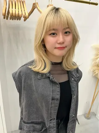 ミディアム 網谷 萌夏のヘアスタイル