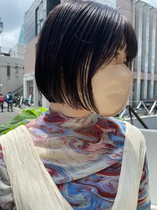 ショート カラー センターパート/ 暖色カラーayuのヘアスタイル