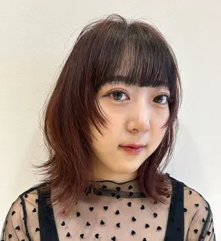 ミディアム カラー 🩷愛咲🩷レイヤー /透明感カラーのヘアスタイル