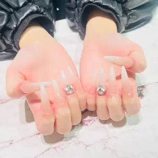 ネイル Hair removal & Beauty salon Produce by Lucia所属・nail salon Luciaのネイルデザイン