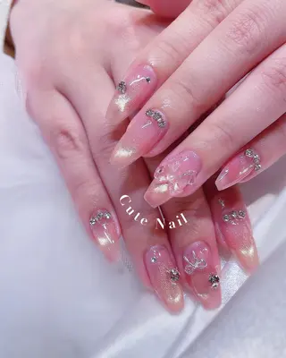 ネイル ️🫧もこ 艶感ネイル🫧のネイルデザイン