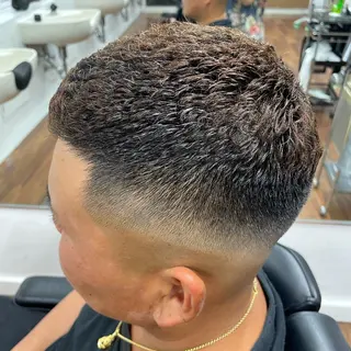 パーマ 本橋 琴実のヘアスタイル