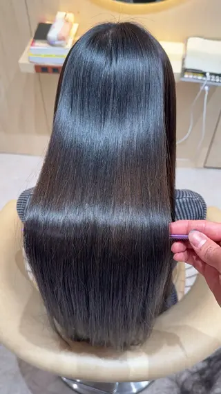 ロング カラー 縮毛矯正✨🫧 レイヤー川村利幸のヘアスタイル