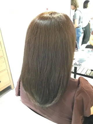 セミロング カラー 金子 富士のヘアスタイル