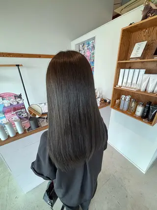 ロング 西川 璃乃朱のヘアスタイル