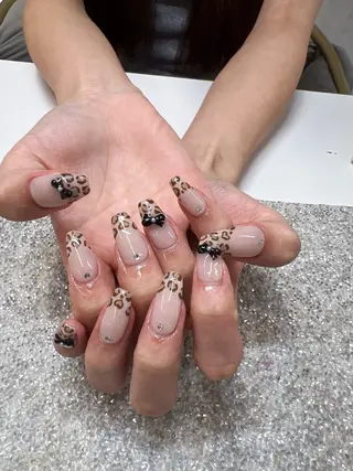 ネイル Guarendo錦糸町店所属・ガレンドウ 白澤 愛子のネイルデザイン