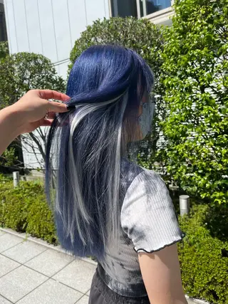 ロング カラー ヘアアレンジ 🩶【推しハイトーン 】yuzu🩶のヘアスタイル