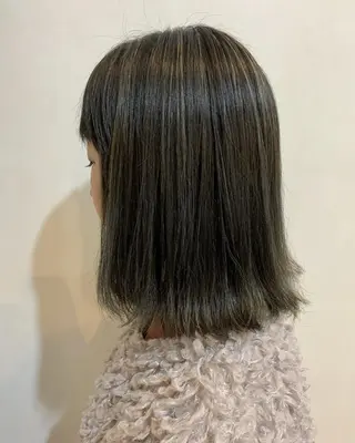 ミディアム カラー Sakairi Yunaのヘアスタイル
