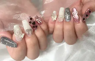 ネイル Roi〈ロワ〉 Minakoのネイルデザイン