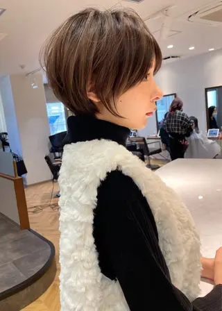 ショート 博多ベージュ 🐻松井傑のヘアスタイル